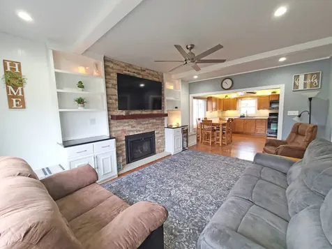 5831 West 109th Street Chicago Ridge IL 60415