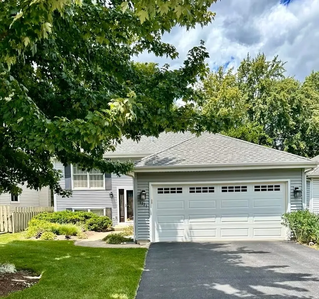 1121 Needham Road Naperville IL 60563