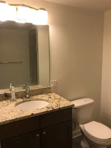 717 West Roscoe Street Chicago IL 60657