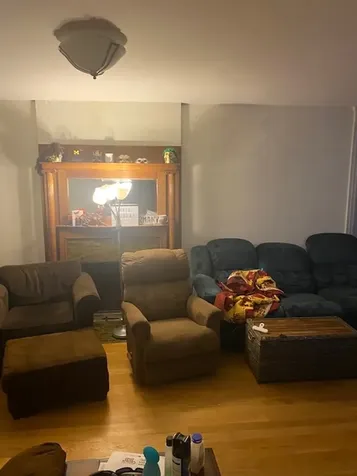 717 West Roscoe Street Chicago IL 60657