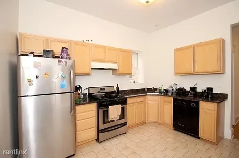 717 West Roscoe Street Chicago IL 60657