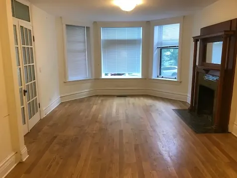717 West Roscoe Street Chicago IL 60657
