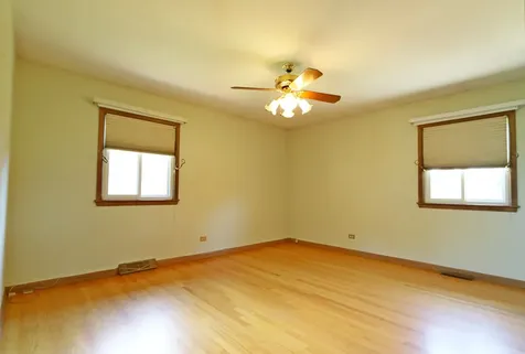 8808 South Pleasant Avenue Hickory Hills IL 60457