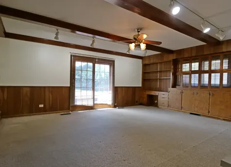 8808 South Pleasant Avenue Hickory Hills IL 60457