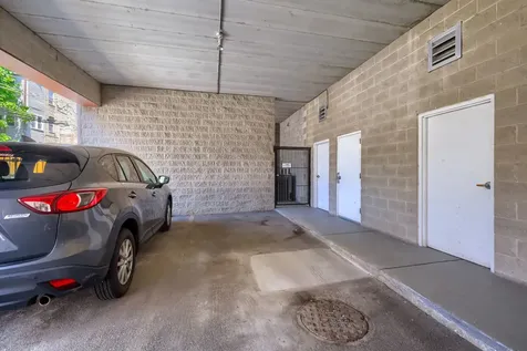 1962 West Lawrence Avenue Chicago IL 60640