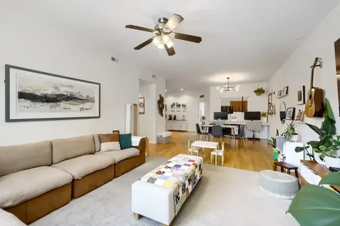 1962 West Lawrence Avenue Chicago IL 60640