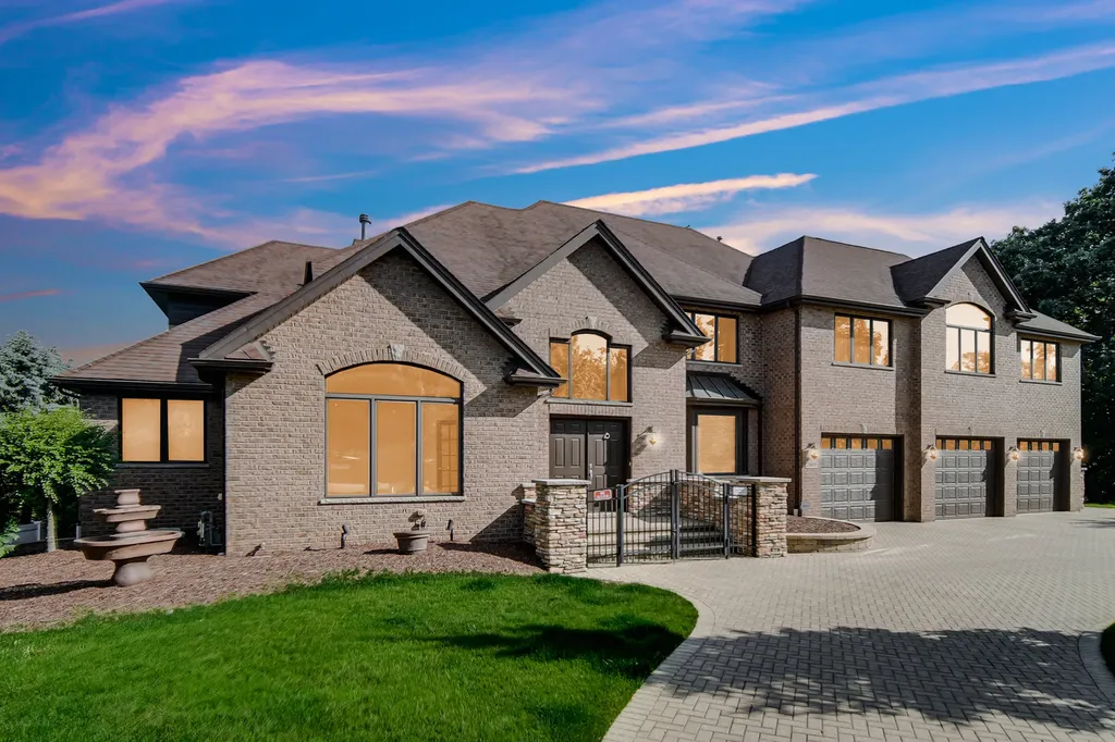 21459 Brittany Drive Frankfort IL 60423