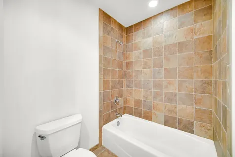 21459 Brittany Drive Frankfort IL 60423