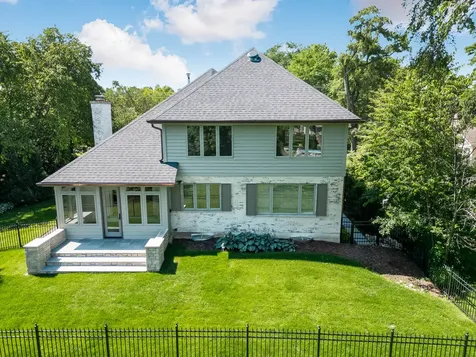 412 66TH Street Downers Grove IL 60516