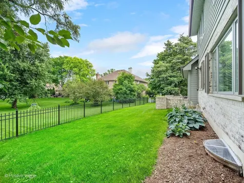 412 66TH Street Downers Grove IL 60516