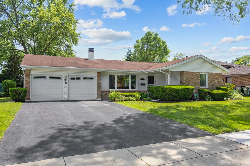 79 Eden Road Elk Grove Village IL 60007