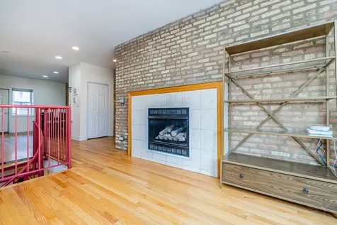 3750 North Wilton Avenue Chicago IL 60613