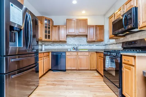 3750 North Wilton Avenue Chicago IL 60613