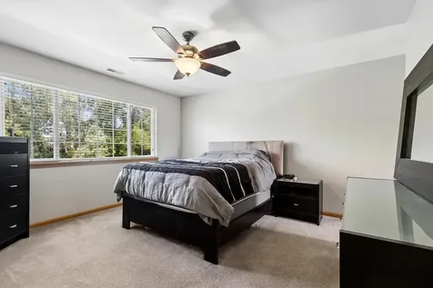 632 Arbor Circle Lakemoor IL 60051