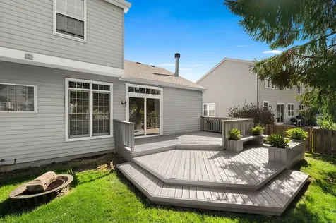 244 Buckingham Drive Grayslake IL 60030