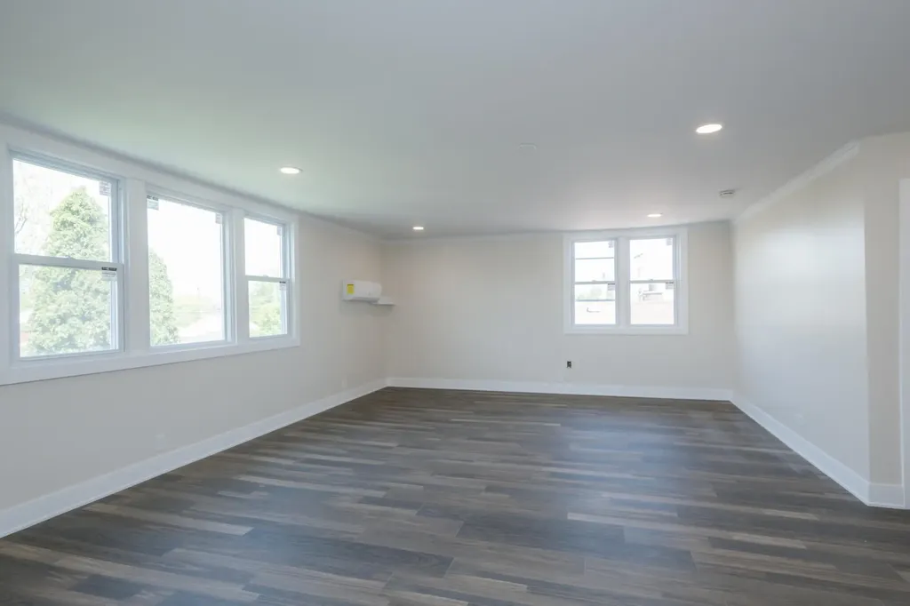 8728 South King Drive Chicago IL 60619