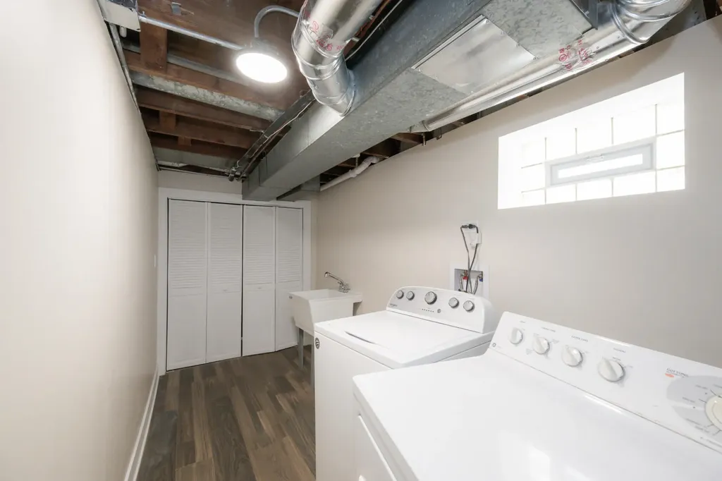 8728 South King Drive Chicago IL 60619