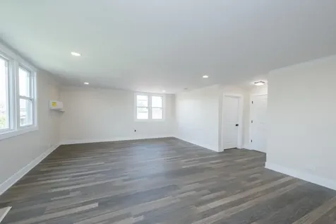 8728 South King Drive Chicago IL 60619