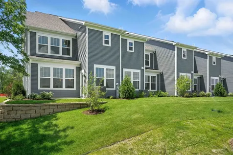 214 Weirich Way Batavia IL 60510