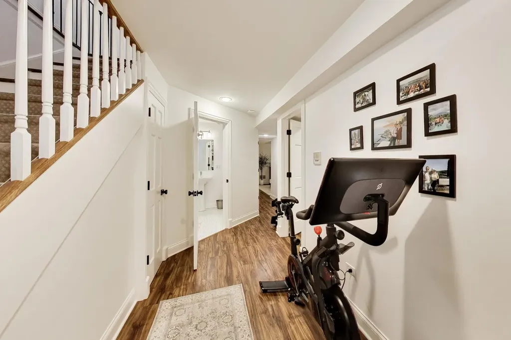 3729 North Magnolia Avenue Chicago IL 60613