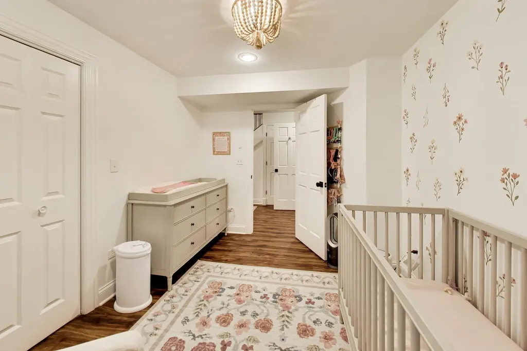 3729 North Magnolia Avenue Chicago IL 60613