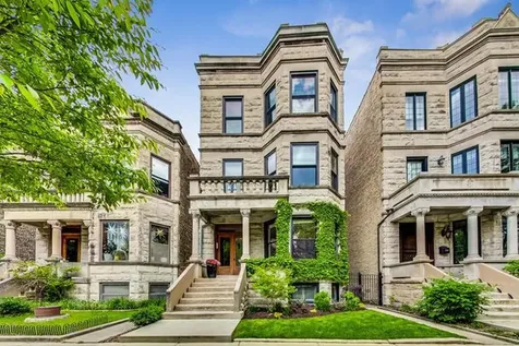 3729 North Magnolia Avenue Chicago IL 60613