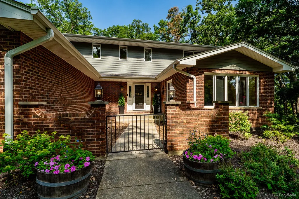 12 Old Tamarack Lane Orland Park IL 60462