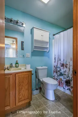 475 South Elm Avenue St. Anne IL 60964