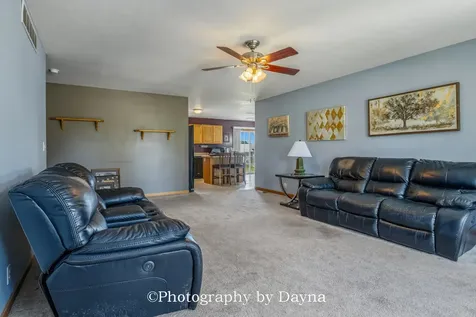 475 South Elm Avenue St. Anne IL 60964