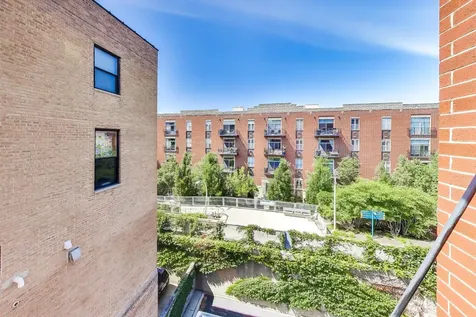2330 West St Paul Avenue Chicago IL 60647