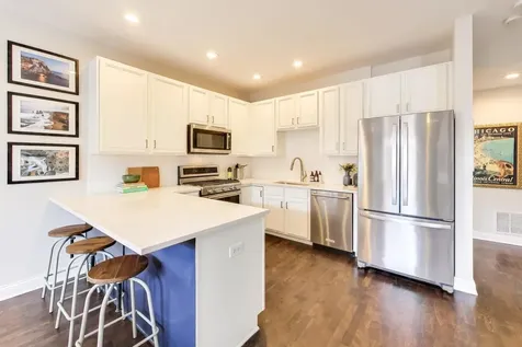 2330 West St Paul Avenue Chicago IL 60647
