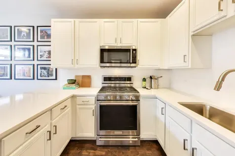 2330 West St Paul Avenue Chicago IL 60647