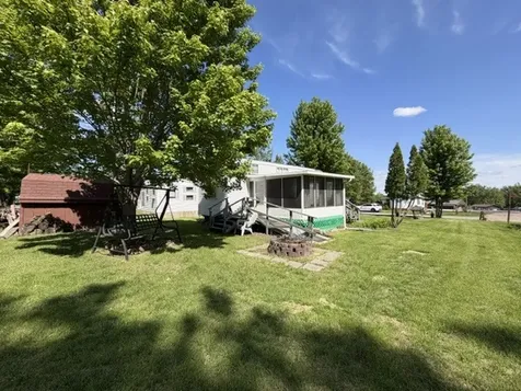 2795 East 28th Lot 422 Road Seneca IL 61360