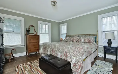 1534 Henry Place Waukegan IL 60085