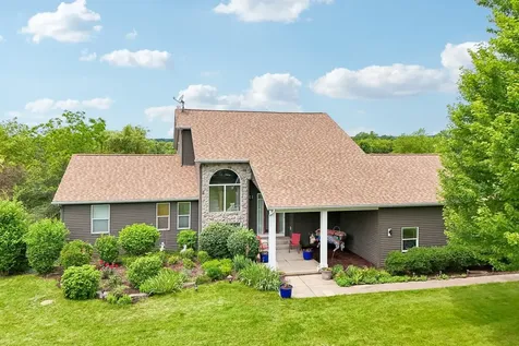 3809 Standish Road Marengo IL 60152