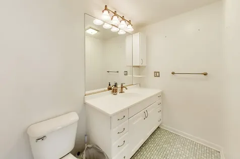 222 Washington Boulevard Oak Park IL 60302