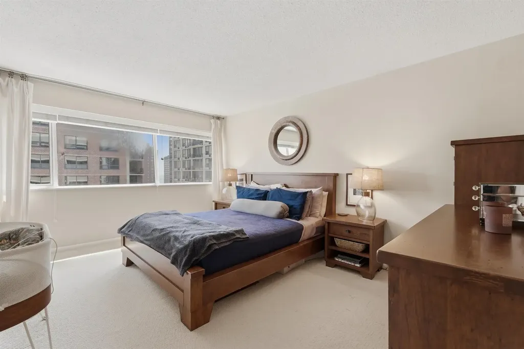 1415 North Dearborn Street Chicago IL 60610