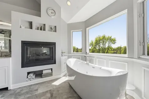 6N274 West Ridgewood Lane St. Charles IL 60175