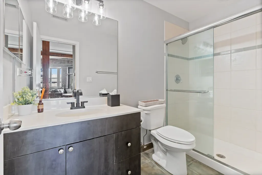 520 West Huron Street Chicago IL 60654