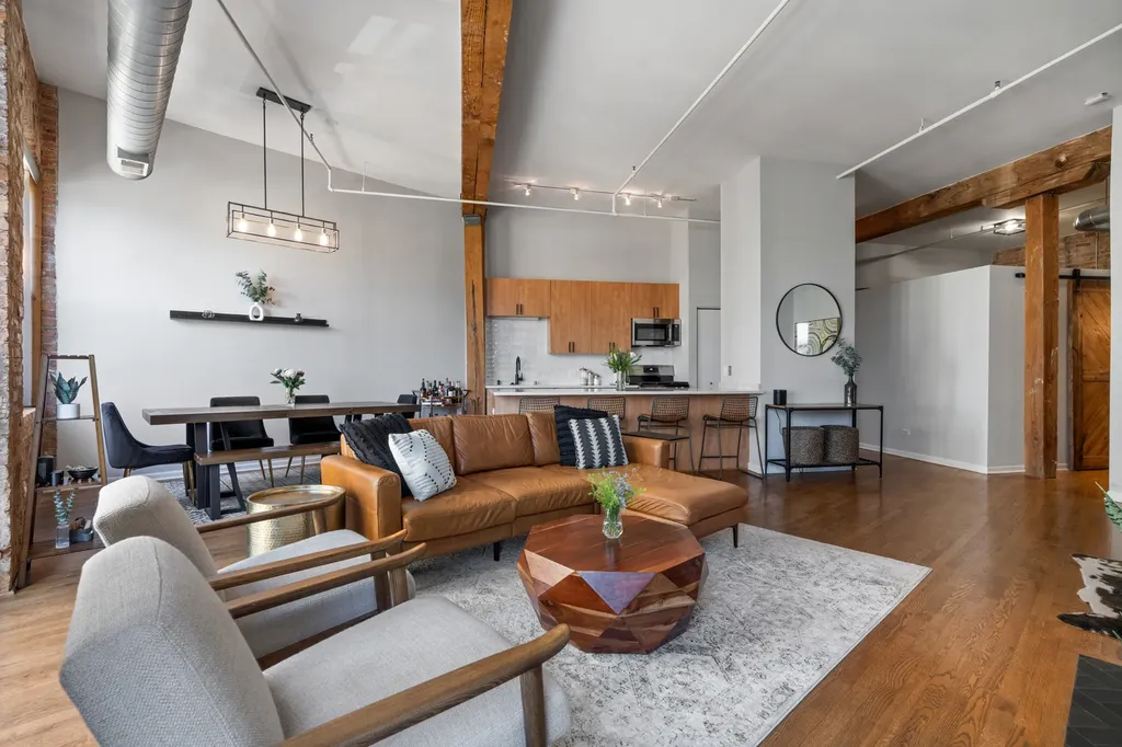 520 West Huron Street Chicago IL 60654