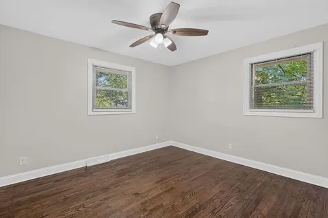 319 Parkshore Drive Shorewood IL 60404