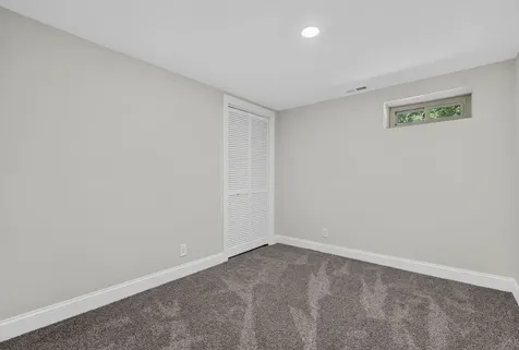 319 Parkshore Drive Shorewood IL 60404
