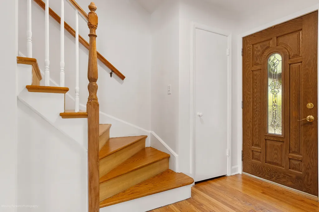 5129 Crain Street Skokie IL 60077