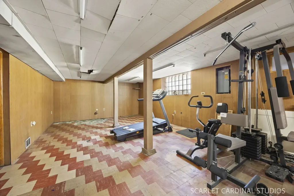 50 East Oak Street Villa Park IL 60181