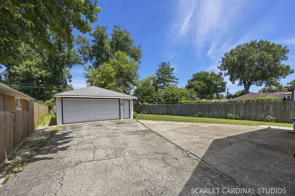 50 East Oak Street Villa Park IL 60181