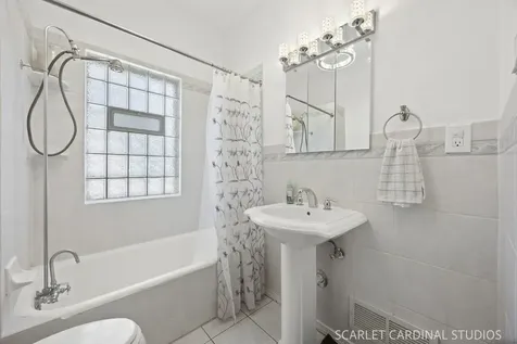 50 East Oak Street Villa Park IL 60181