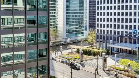 130 South Canal Street Chicago IL 60606