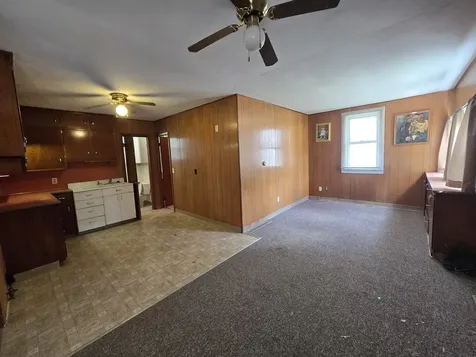 404 West Oregon Street Polo IL 61064