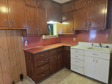 404 West Oregon Street Polo IL 61064