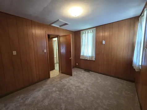404 West Oregon Street Polo IL 61064